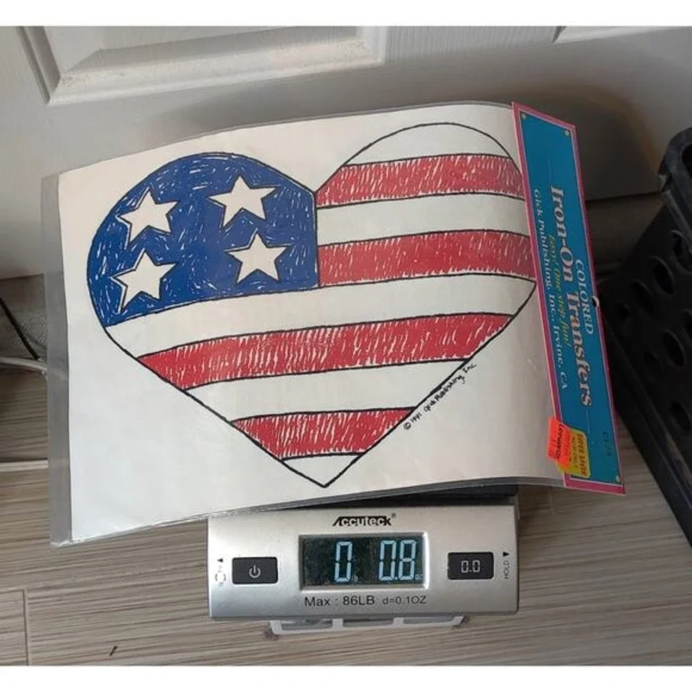 Gick‎ Publishing Americana Patriotic Flag Heart Shaped Iron On Transfer